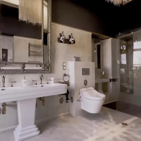 Belle Epoque Saint-raphael Bed & Breakfast