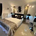 Belle Epoque Saint-raphael Bed & Breakfast