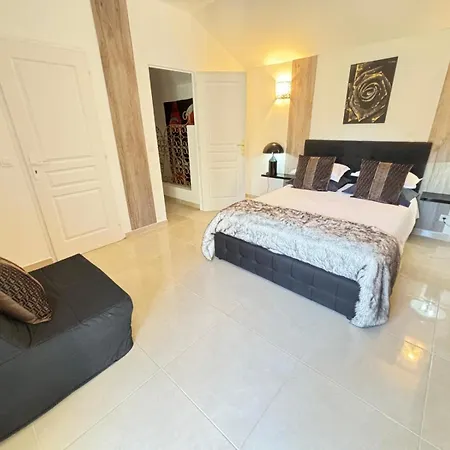 Bed and Breakfast Belle Epoque Saint-raphael Saint-Raphaël