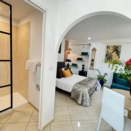 B&B Belle Epoque Saint-raphael *