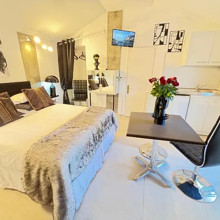 B&B Belle Epoque Saint-raphael *