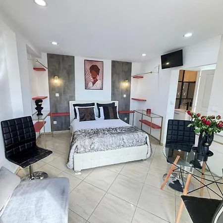 Bed and Breakfast Belle Epoque Saint-raphael Saint-Raphaël