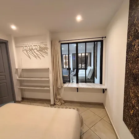 Bed and Breakfast Belle Epoque Saint-raphael 3*