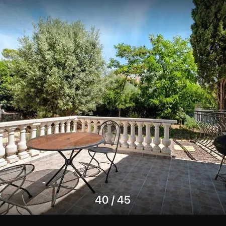 Belle Epoque Saint-raphael Nocleg ze śniadaniem 3*
