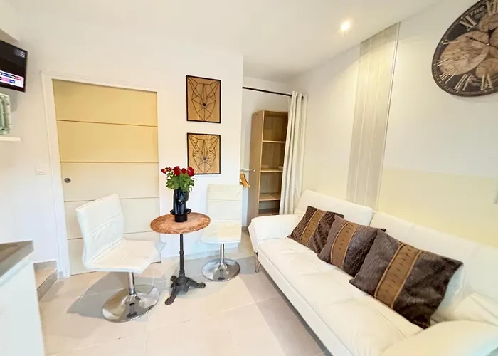 Bed & Breakfast Belle Epoque Saint-raphaël