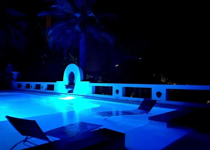 Belle Epoque Saint-raphaël Bed & Breakfast Saint-Raphaël